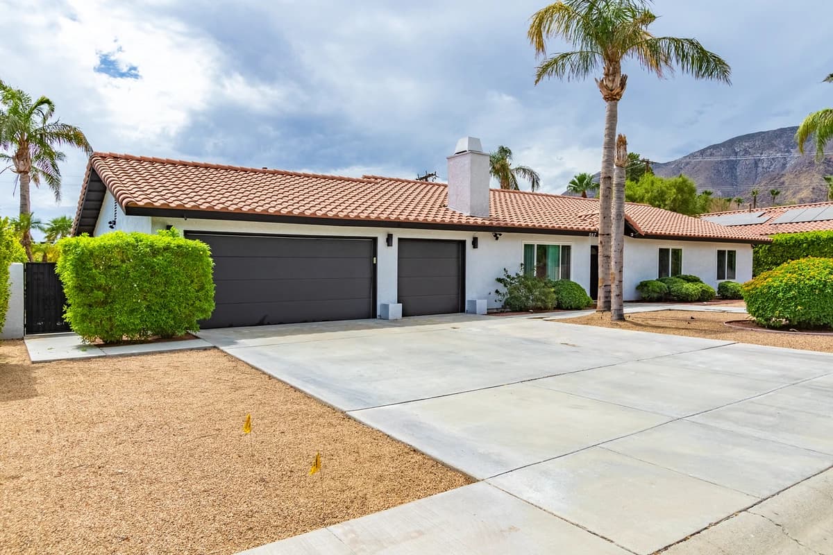 Catalina Oasis - Image 29