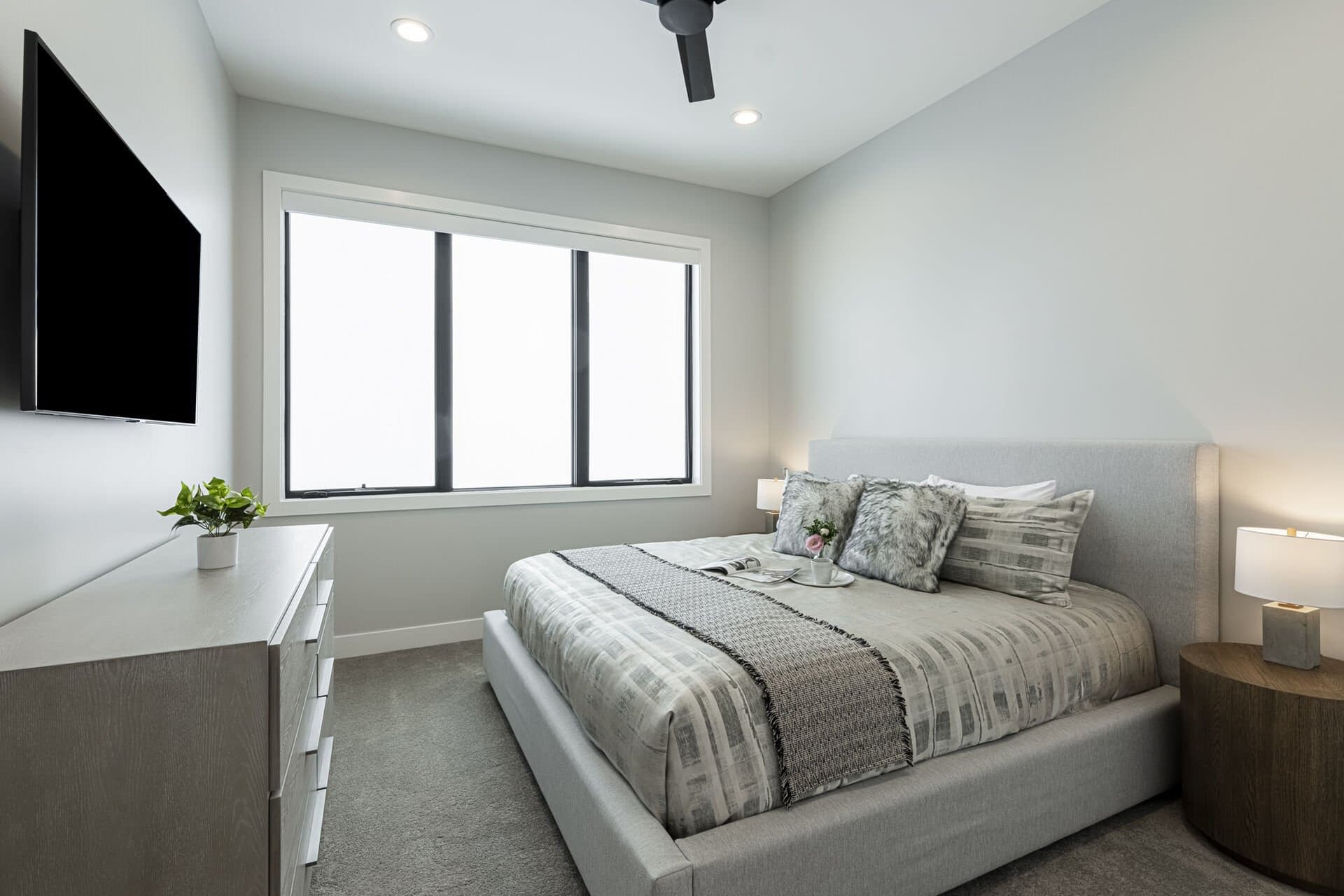 Hideout Epic View - Image 21