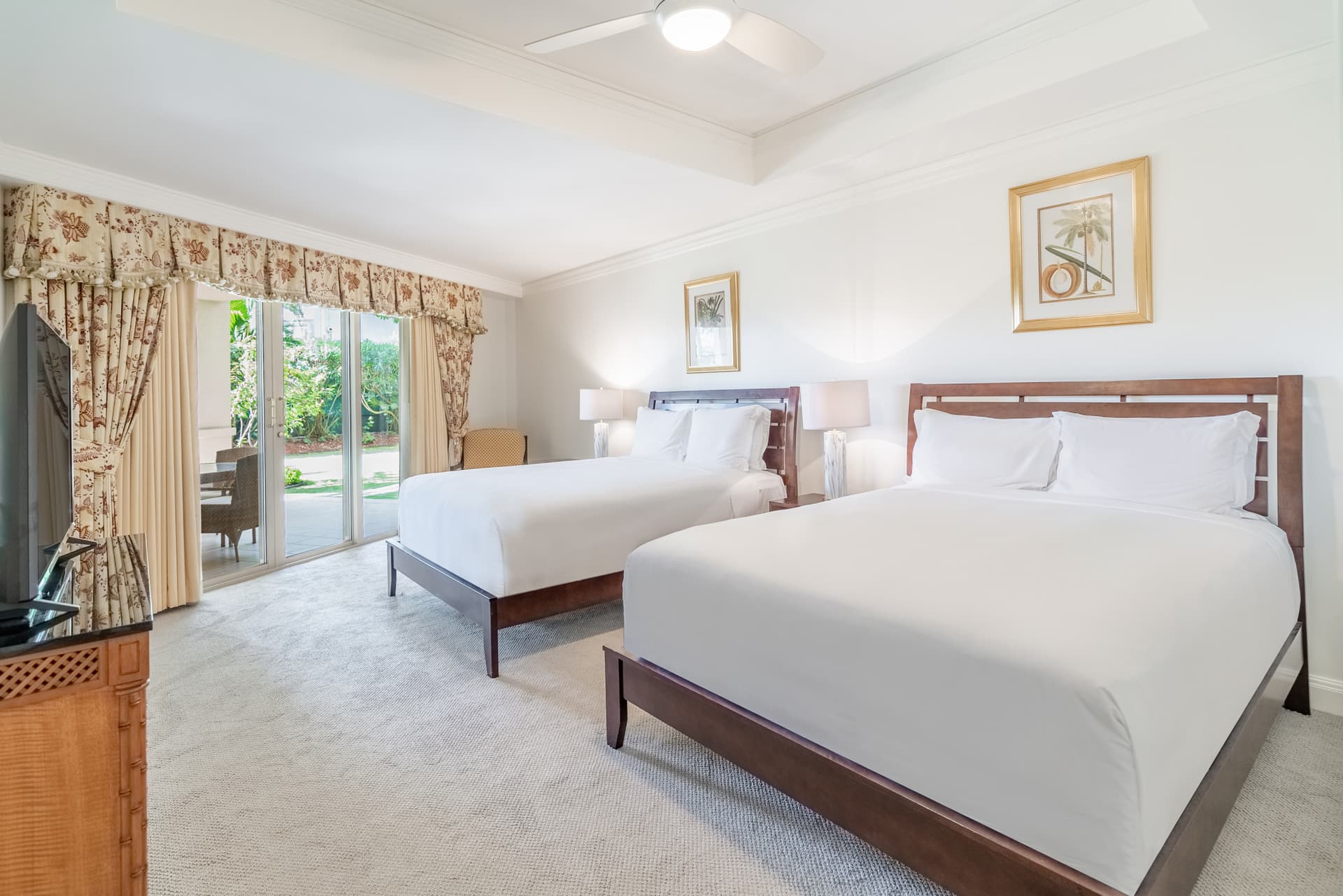 Ritz-Carlton Residence #103 - Image 10