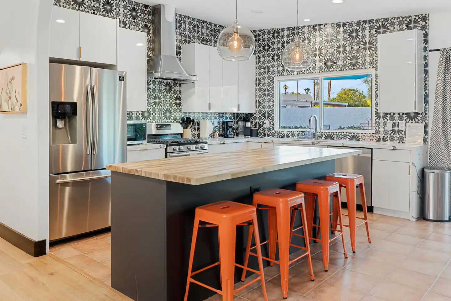 Sunny Sanctuary - Image 9