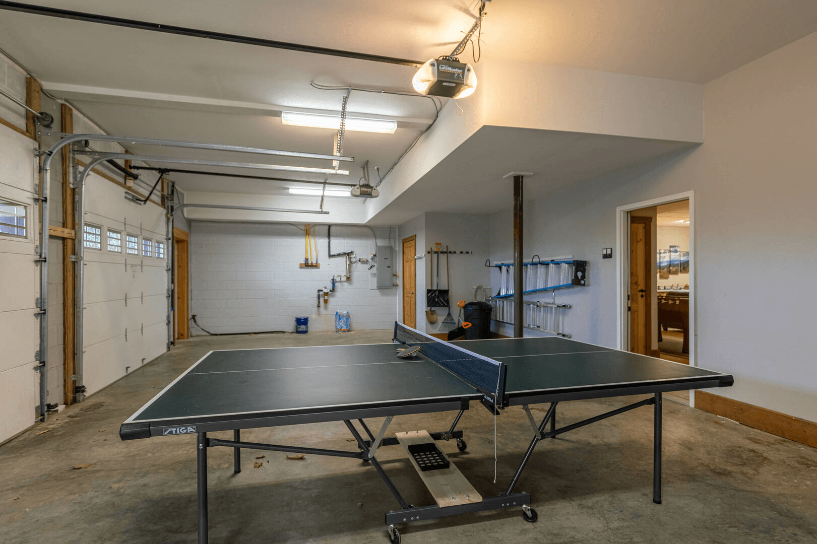 High on Cloud Nine - Image 33