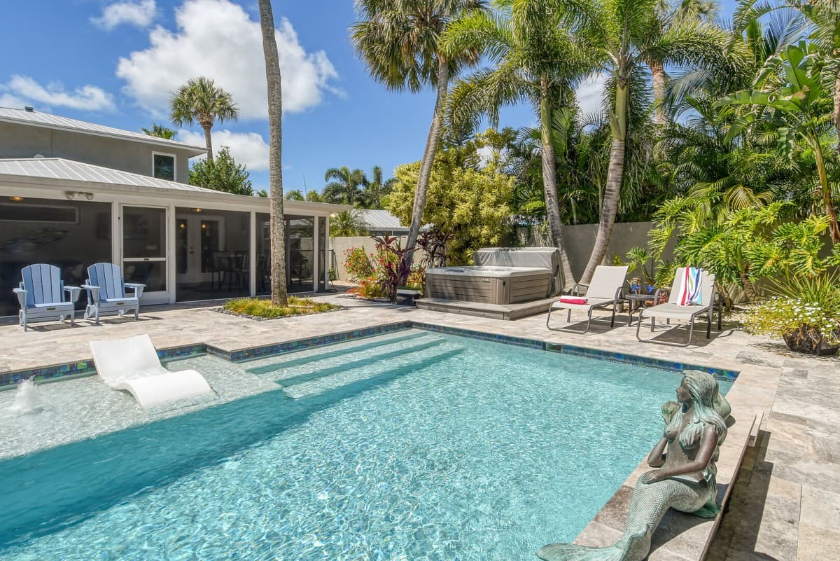 Mermaids Oasis - Image 4