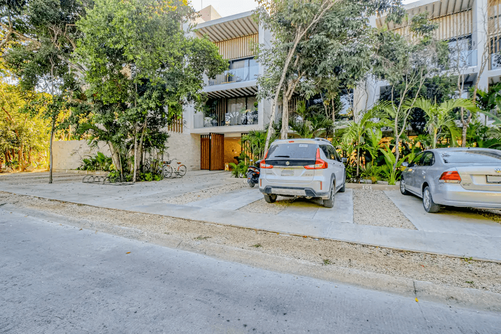 Moonlit Mirage - Image 28