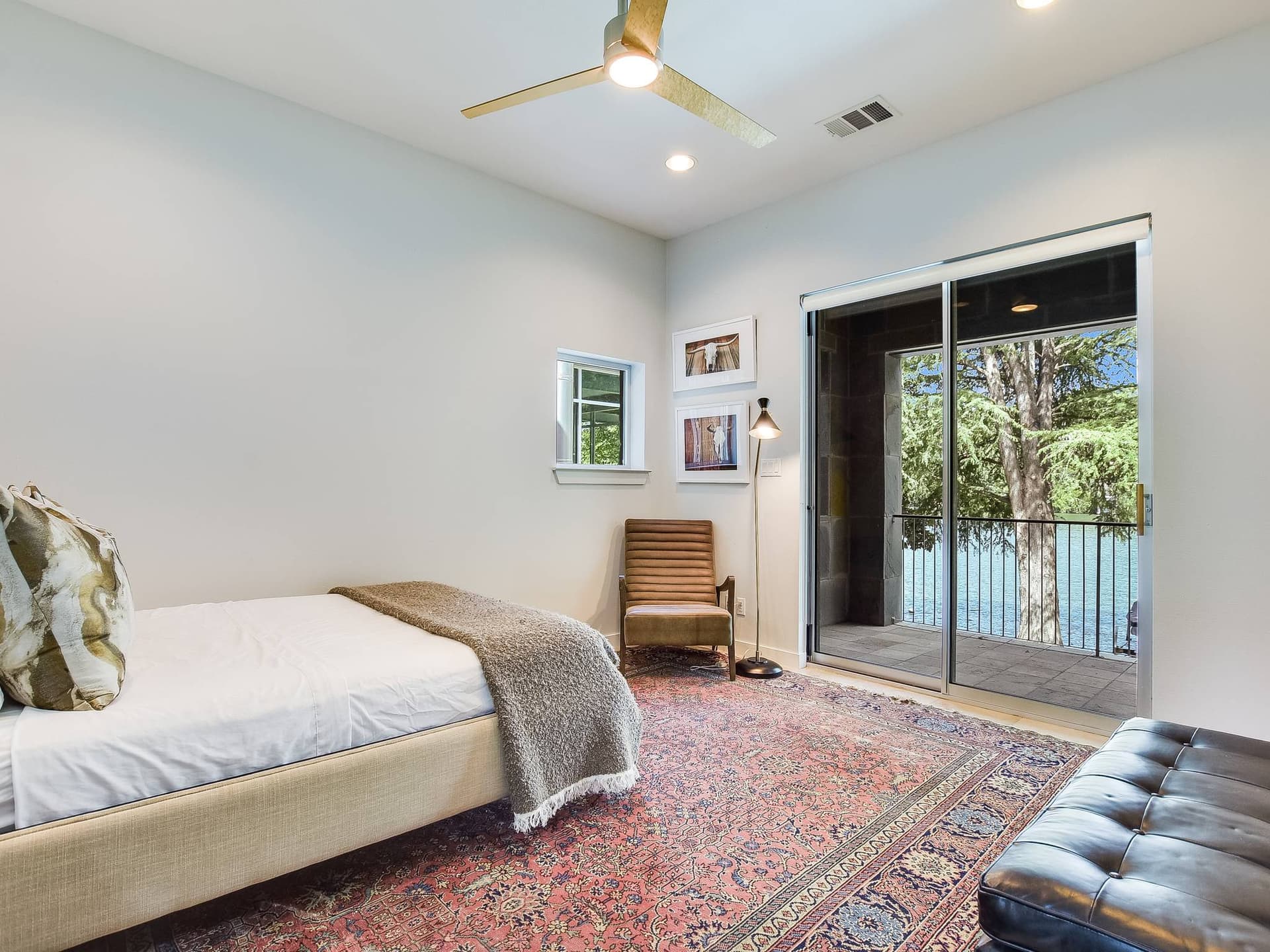 Emerald on Lake Austin - Image 54