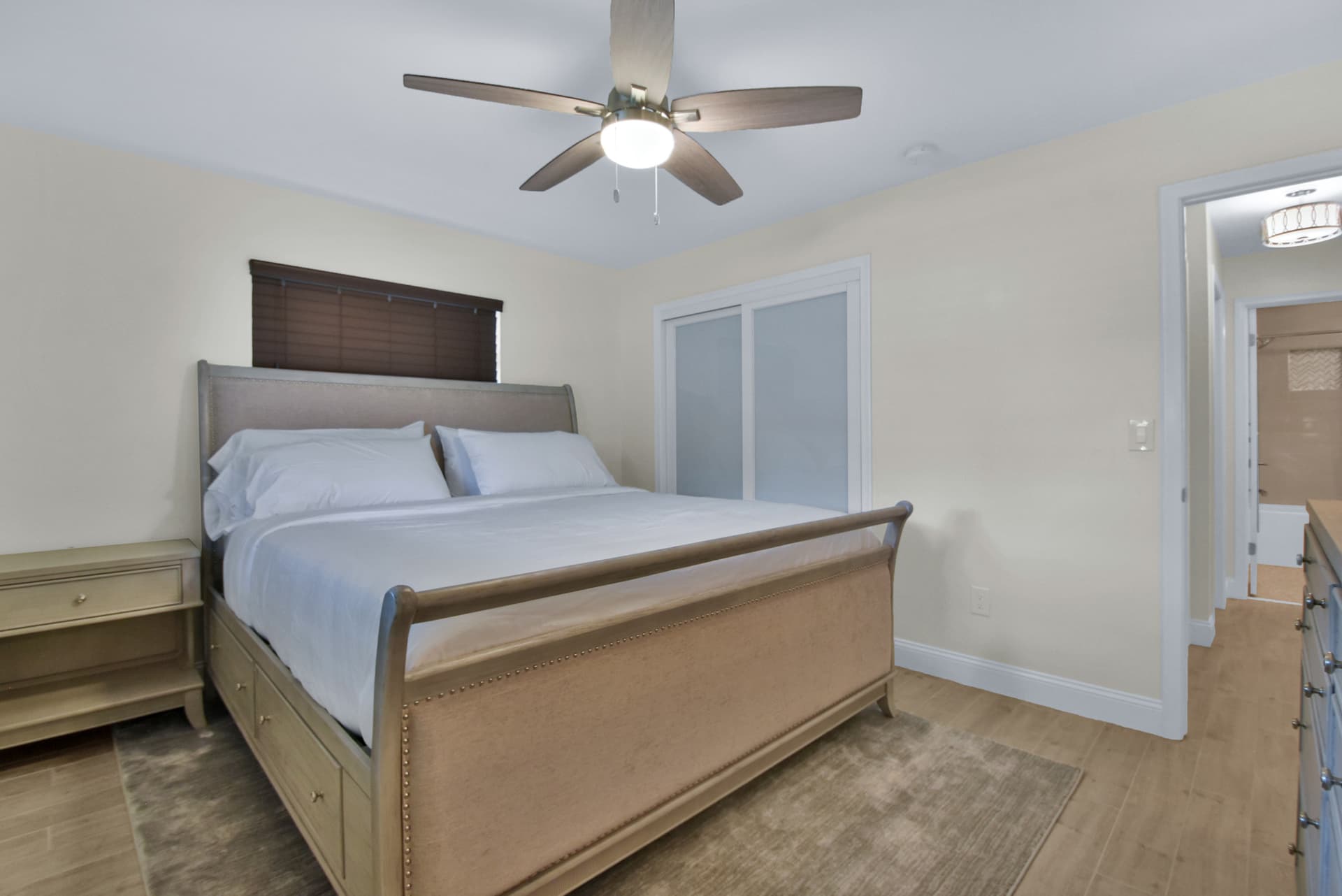 North Lake Worth Home  - Image 29