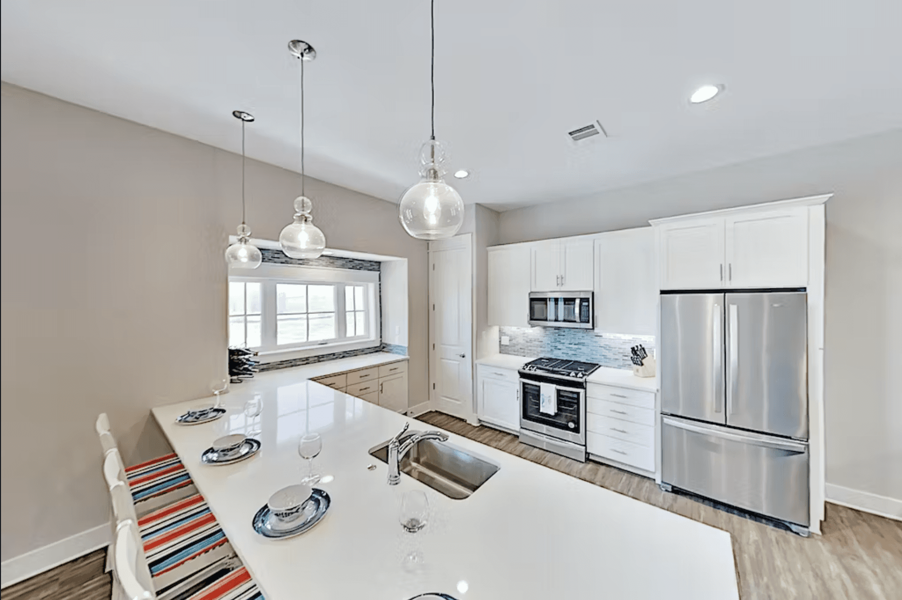 Wild Octopus Home - Image 2