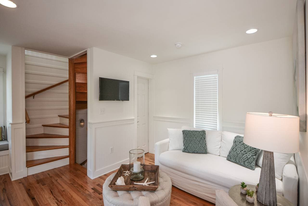 Lucky Charm - Image 18