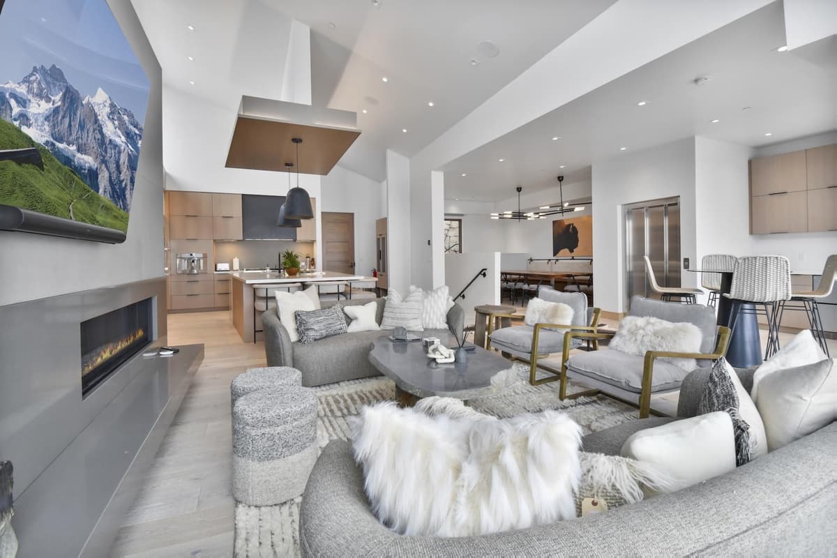 Kings Crown #103 - Image 6