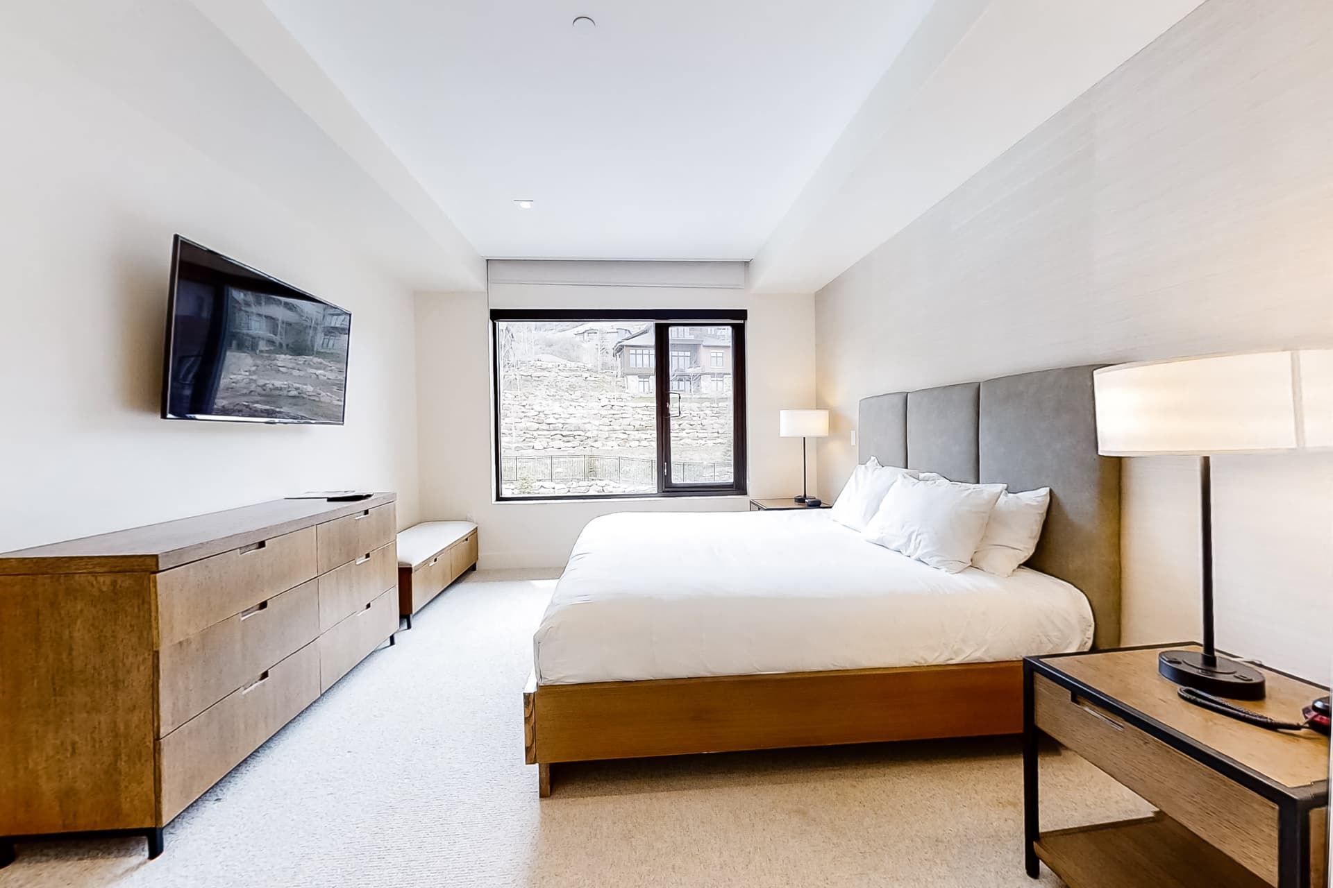 Lift 503 Home - Image 14