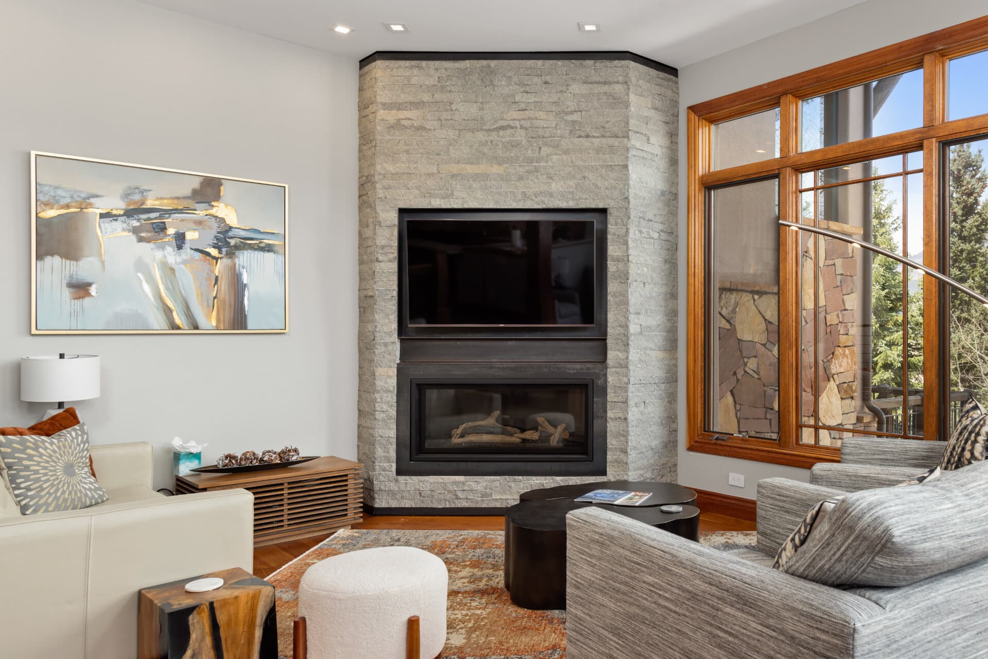 Meadows Run Modern - Image 2