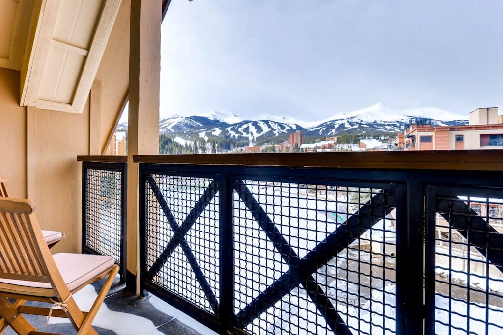 Main Street Condo #3401 - Image 23