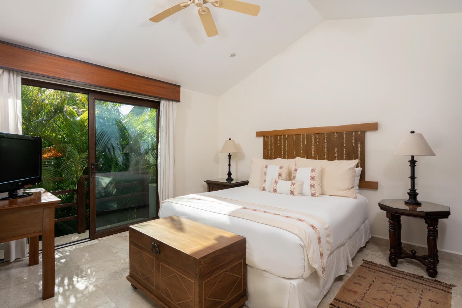 La Serenata - Image 23