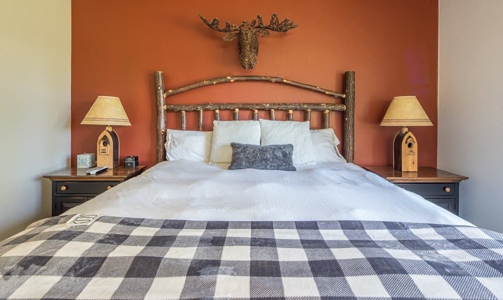 Rose Bud House - Image 30