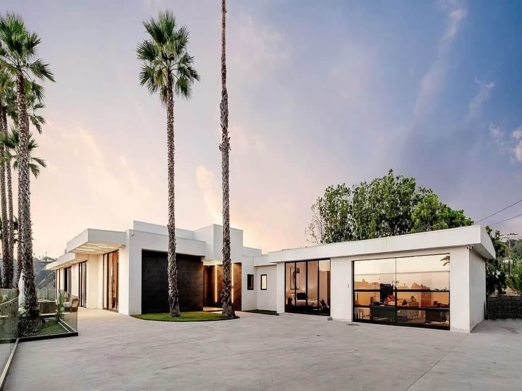 Monarch Modern - Image 51