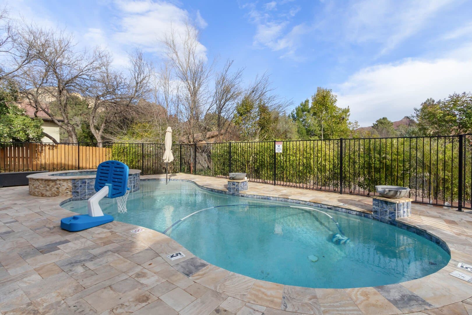 Red Rock Radiance - Image 37