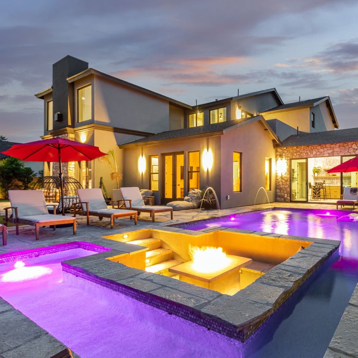 Stonewood Manor - Image 1