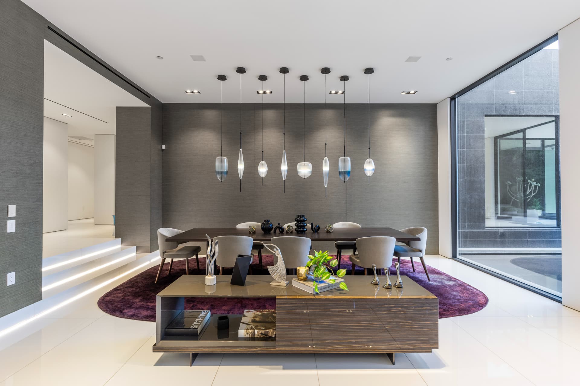 Lago Vista Modern - Image 3