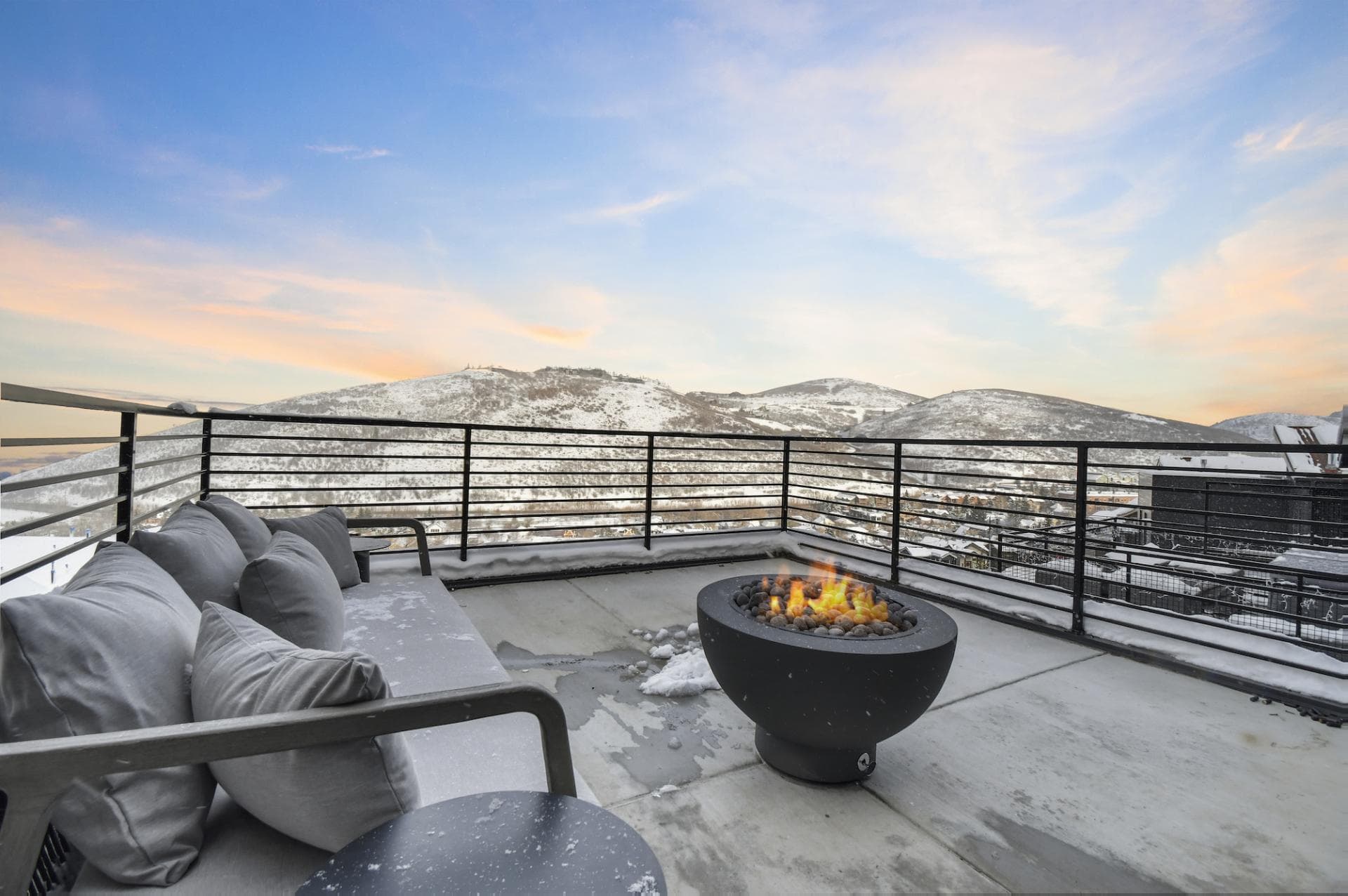 Kings Crown #103 - Image 33