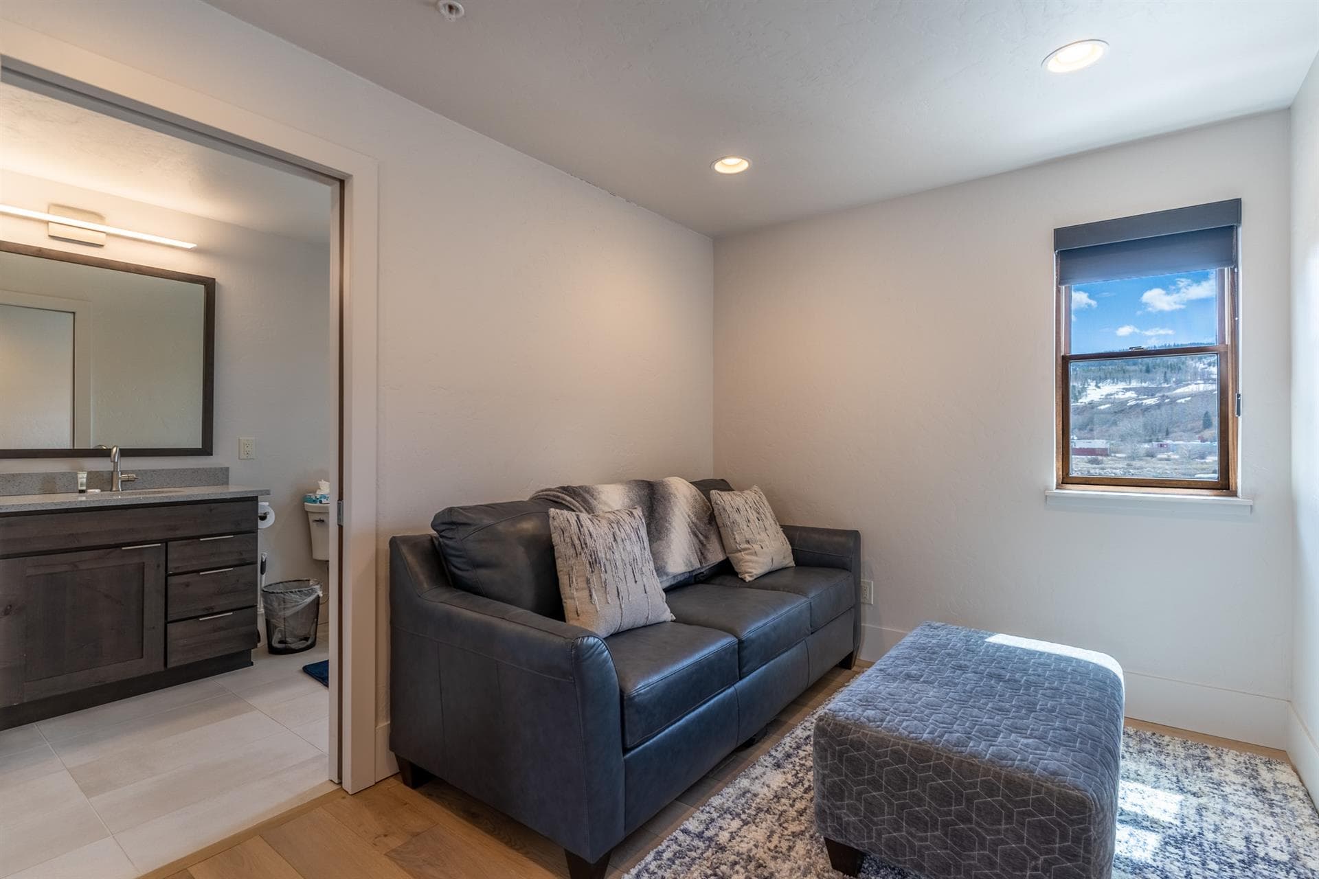 Blue River Haven - Image 26