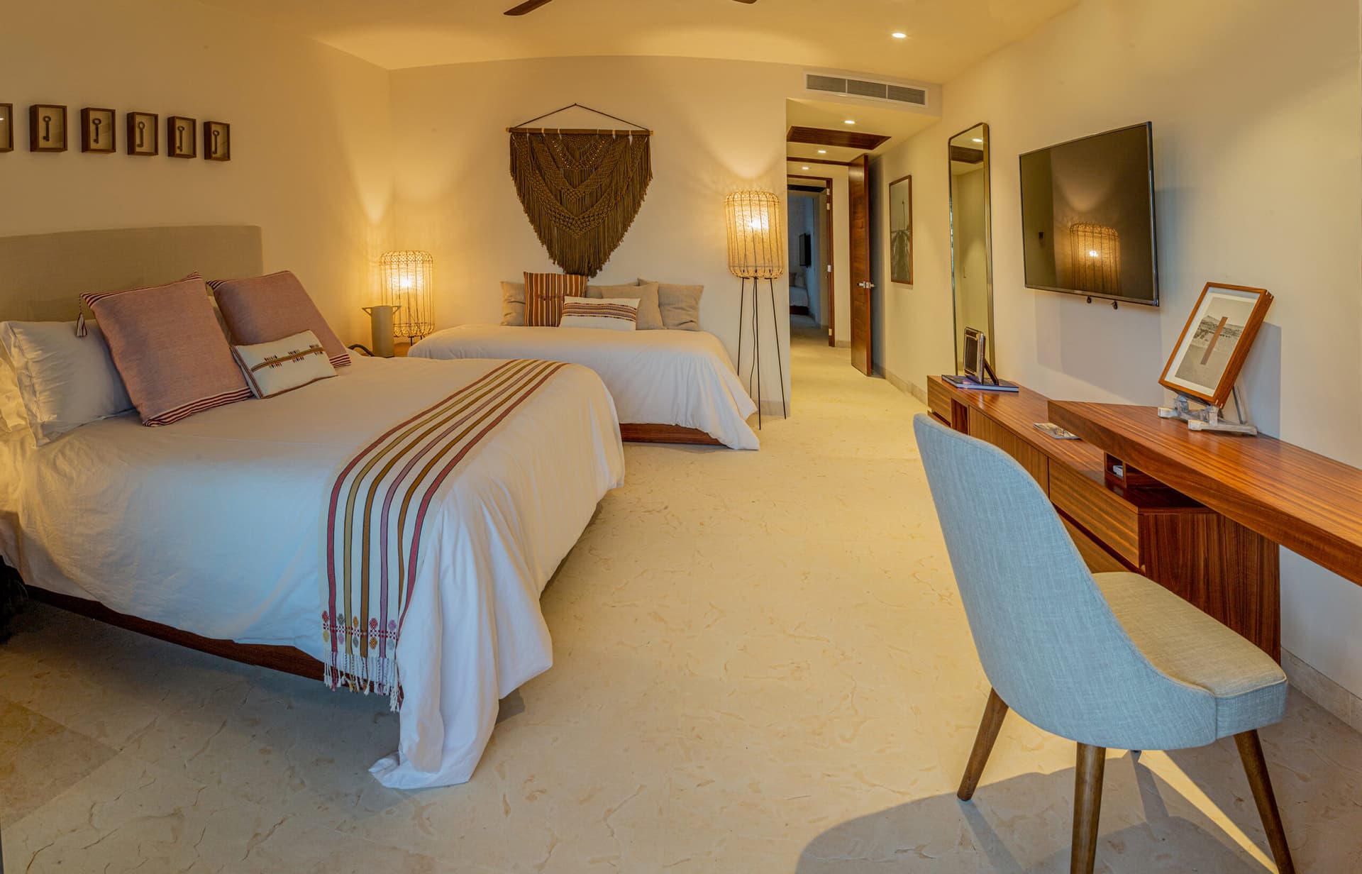 Tau Residences #321 - Image 11