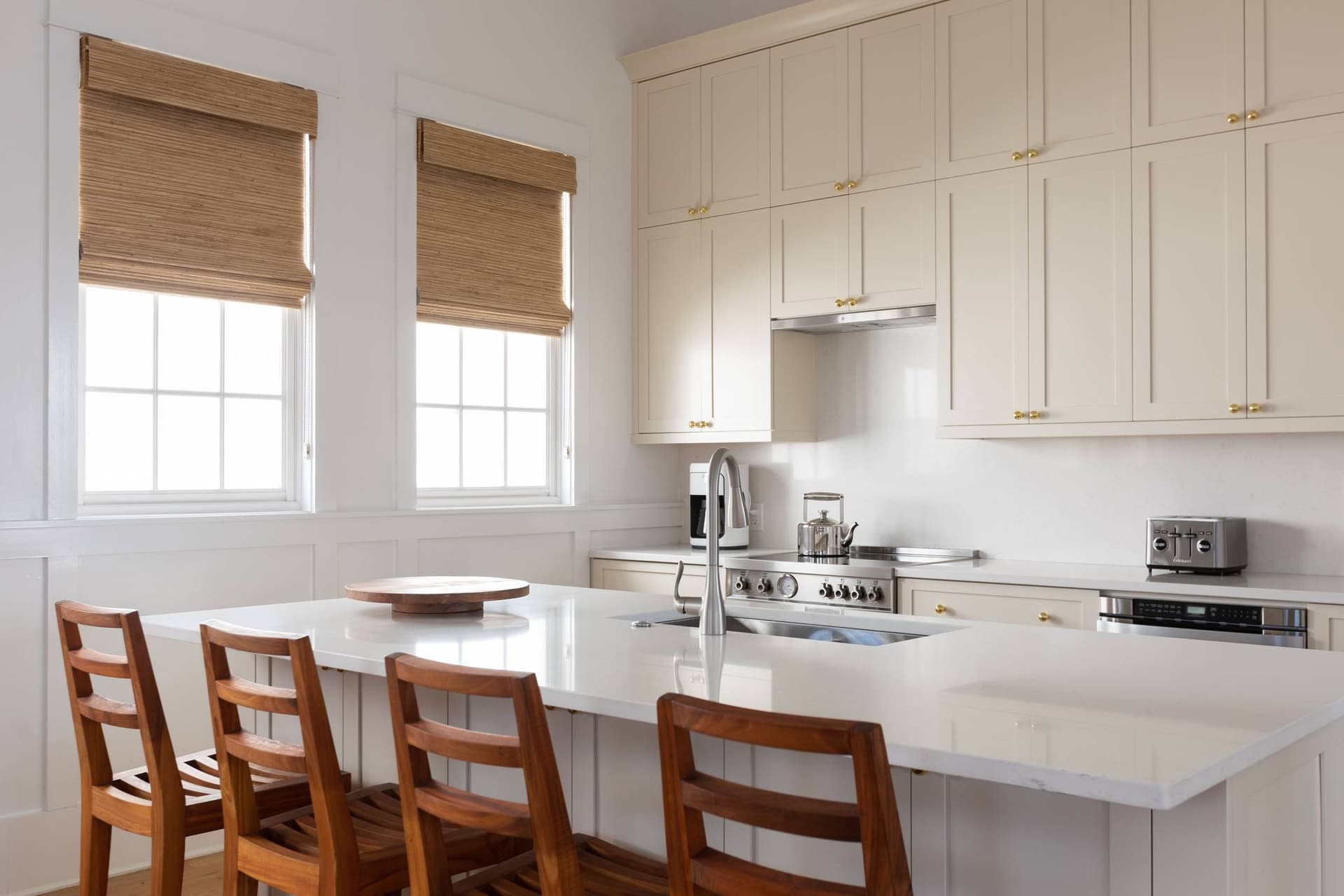 Center Stage - Image 5