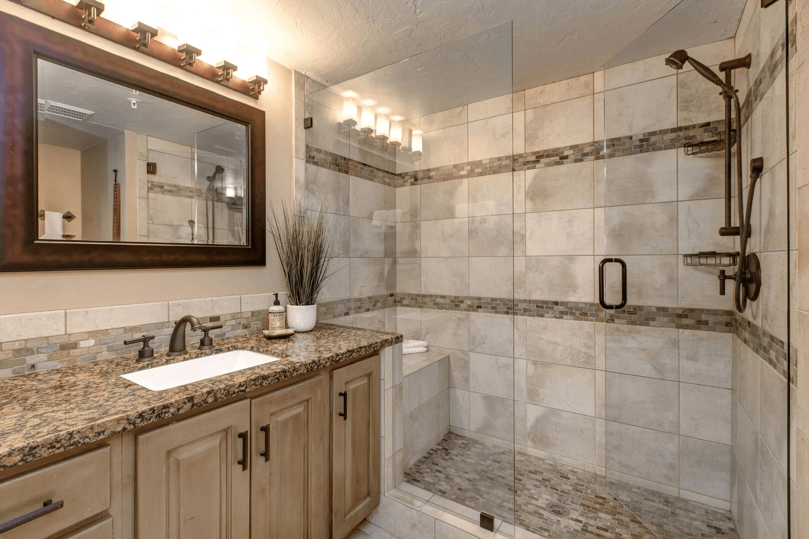 Bear Home - Image 13