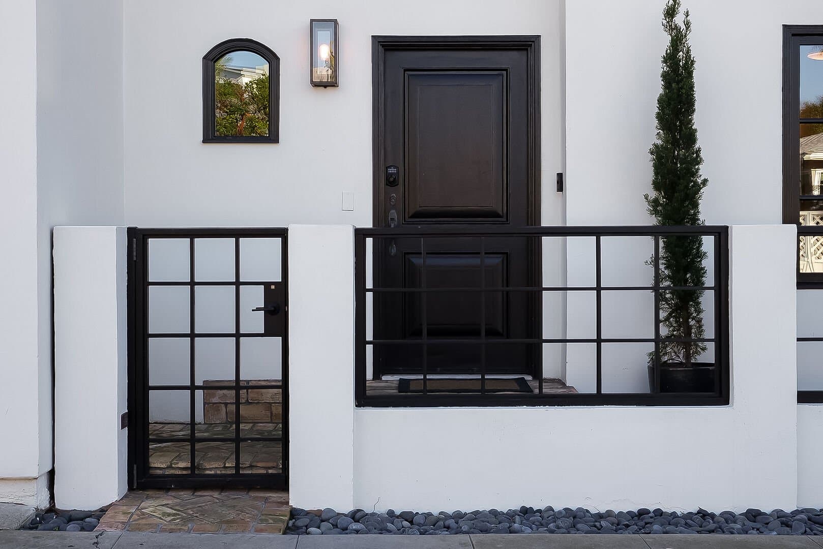 Dolphin Bluff - Image 46