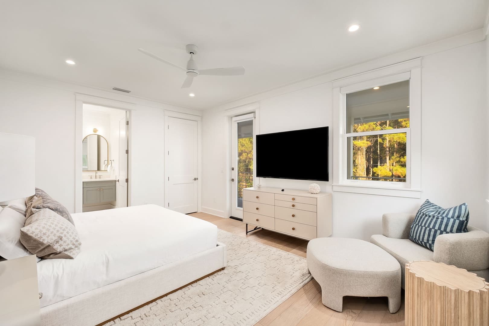 Pelayo Solage - Image 47