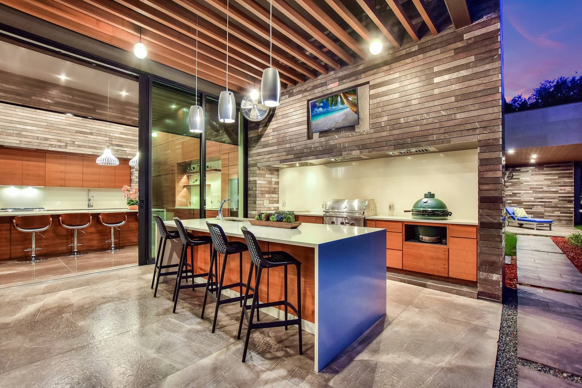 Austin Pinnacle - Image 8