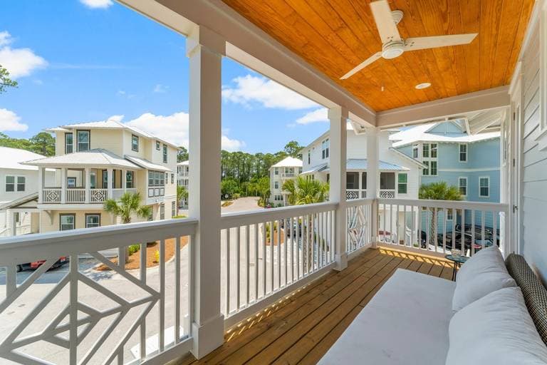 Wonderland at Treetop - Image 25