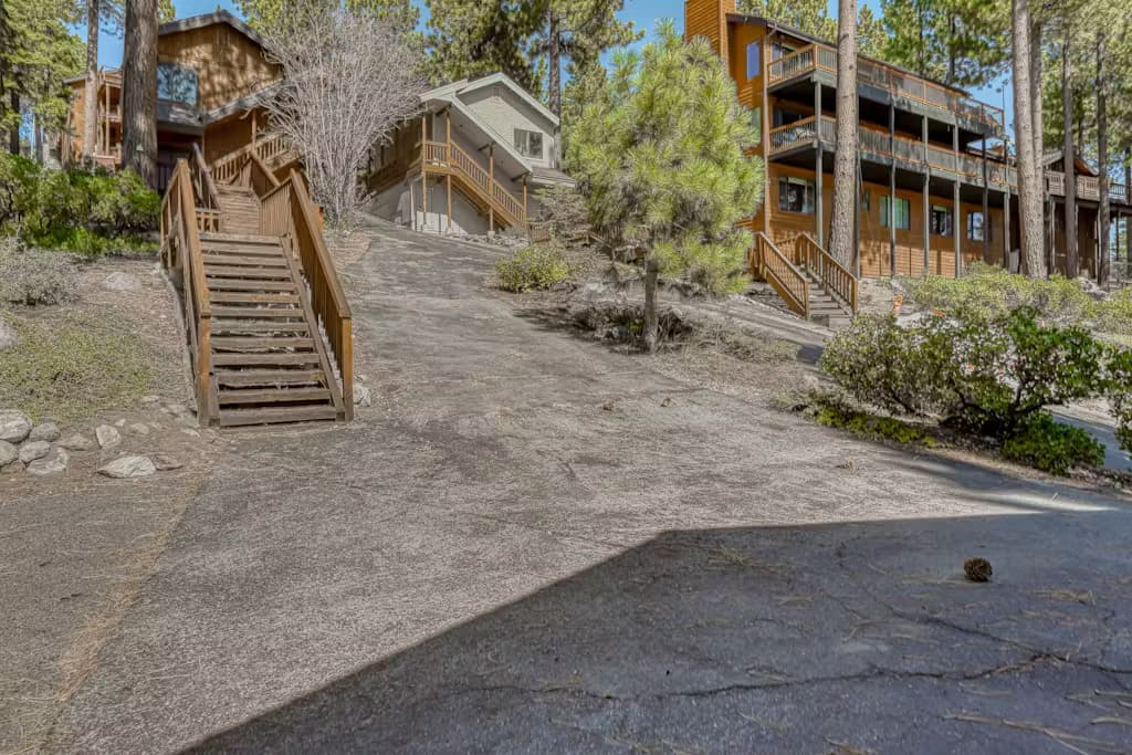 Blue Sky Vista - Image 43