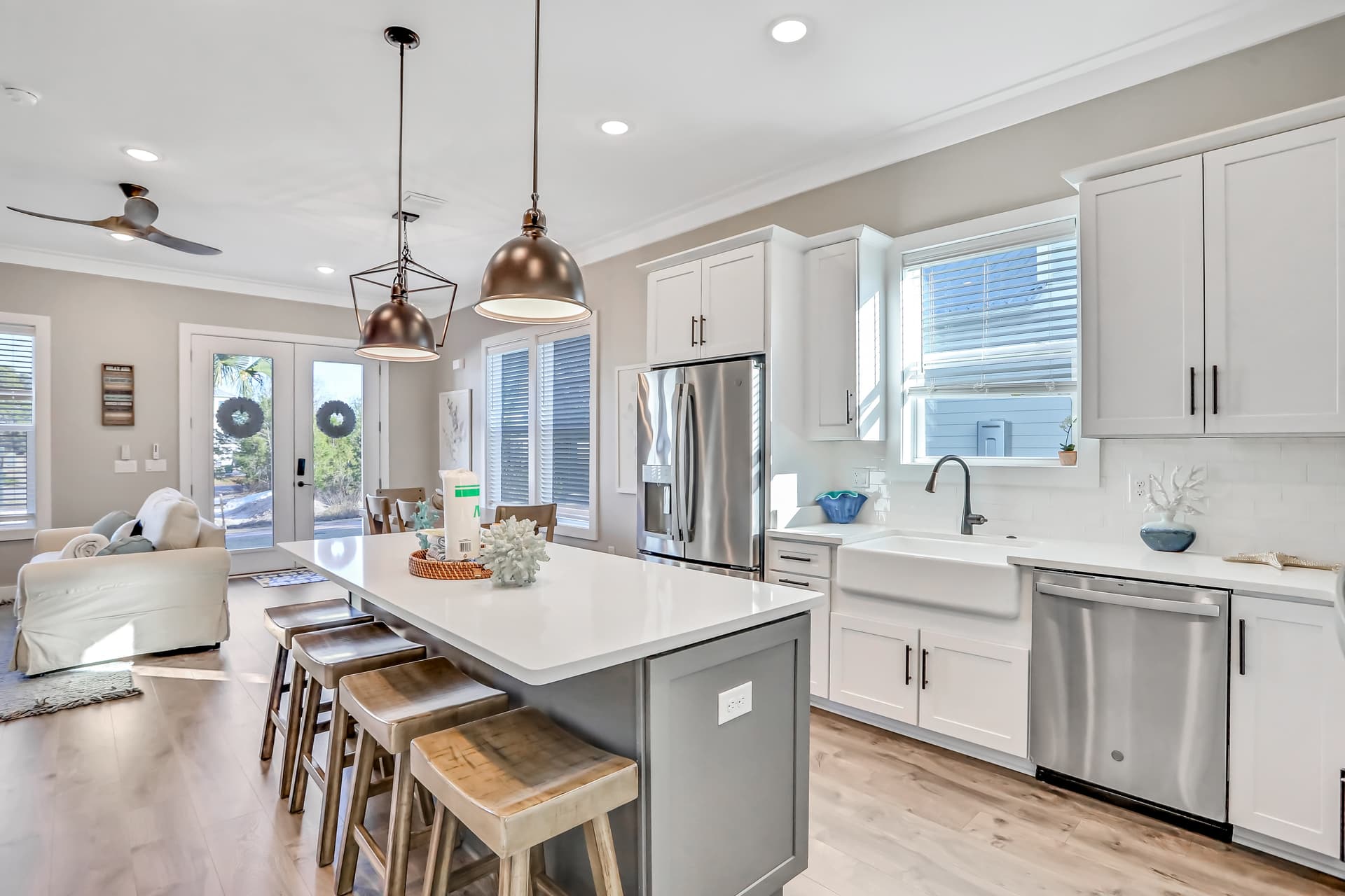 Come Sail Away House - Image 6