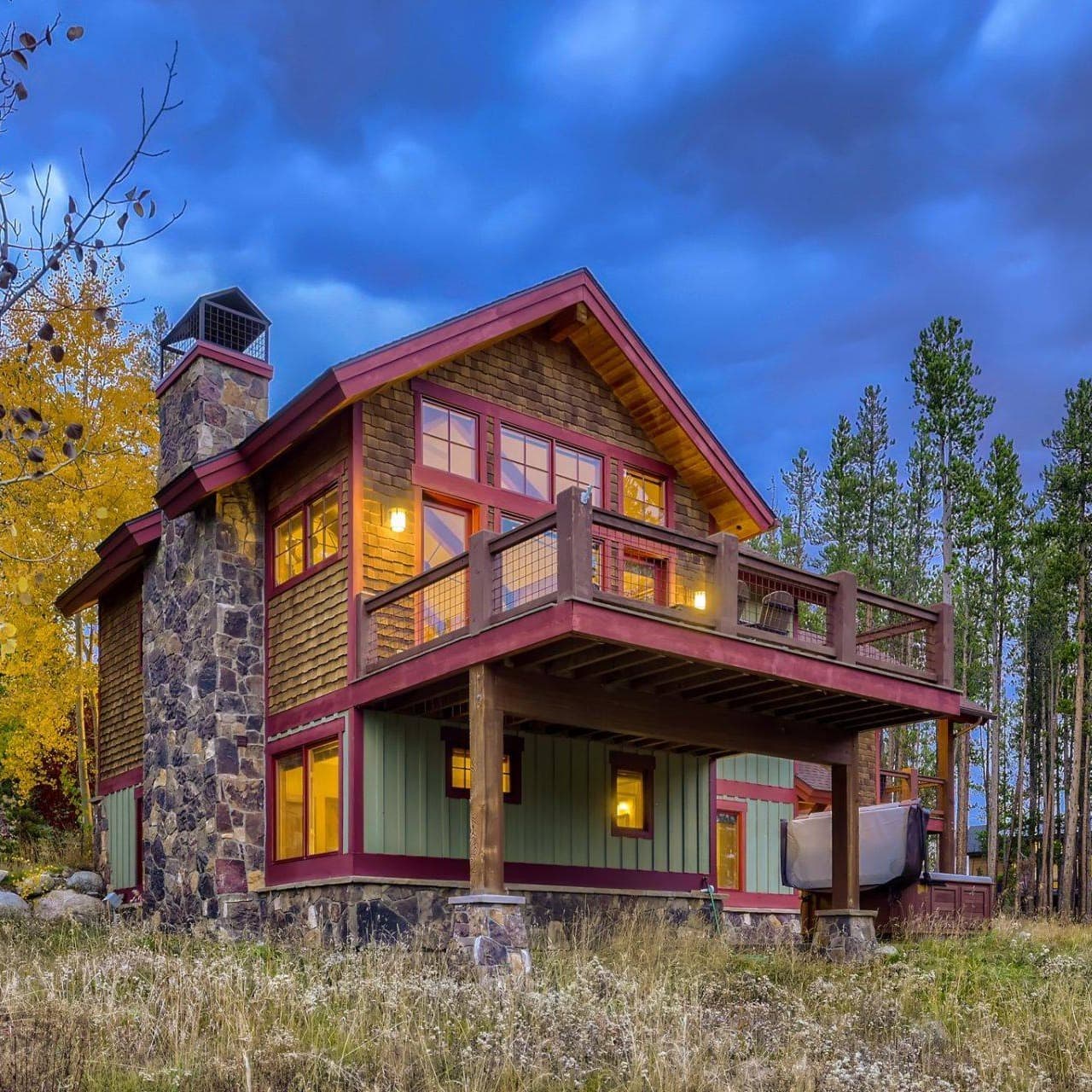 Merry Moose House - Image 1