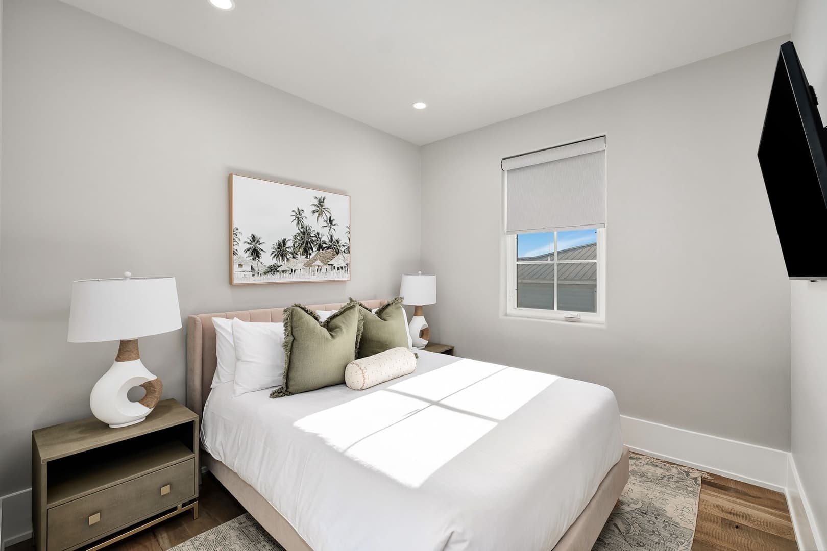 Coastal Dream - Image 40