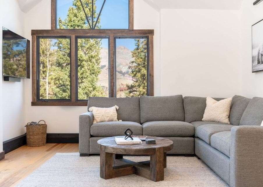 Winterleaf - Image 28