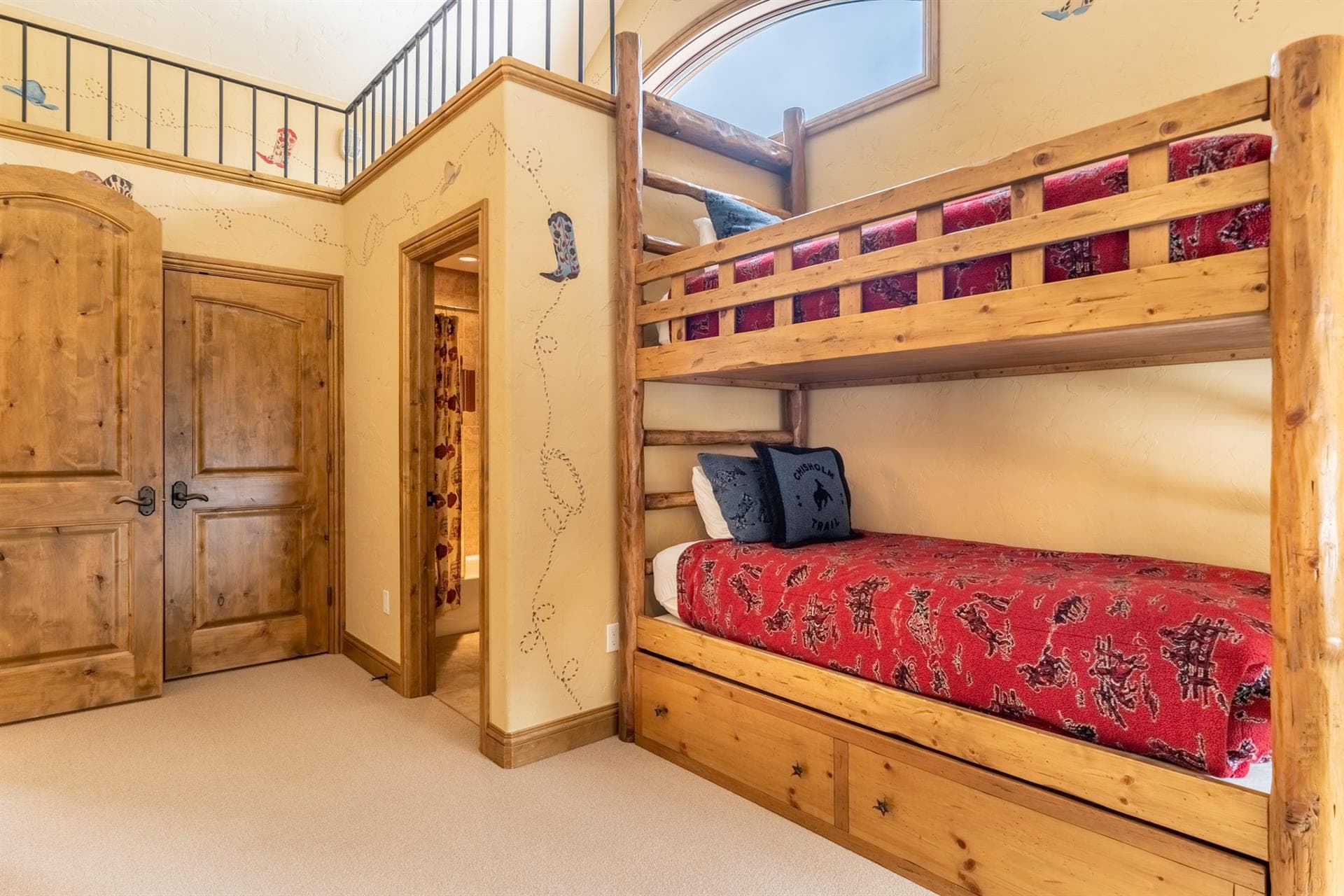 Goldenrod Circle - Image 40