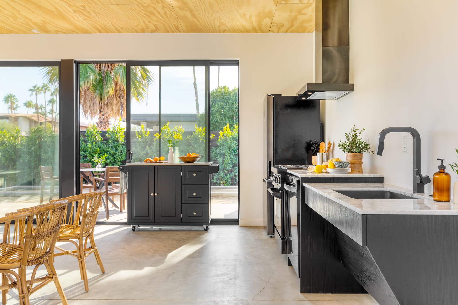 Black Rock House - Image 5