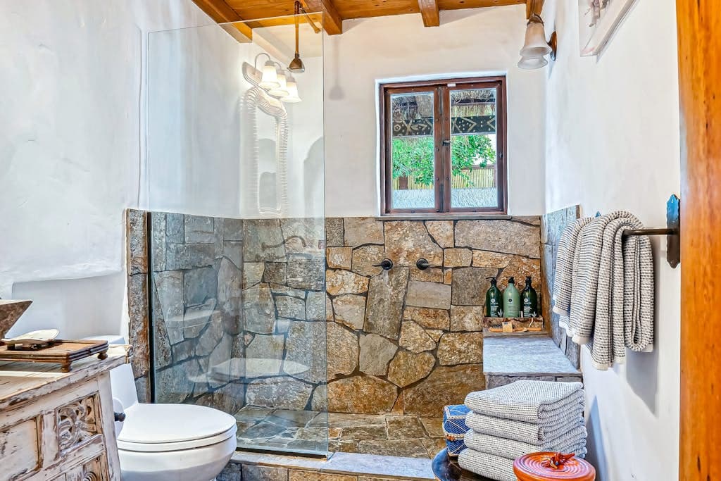 Hacienda Hideaway - Image 21