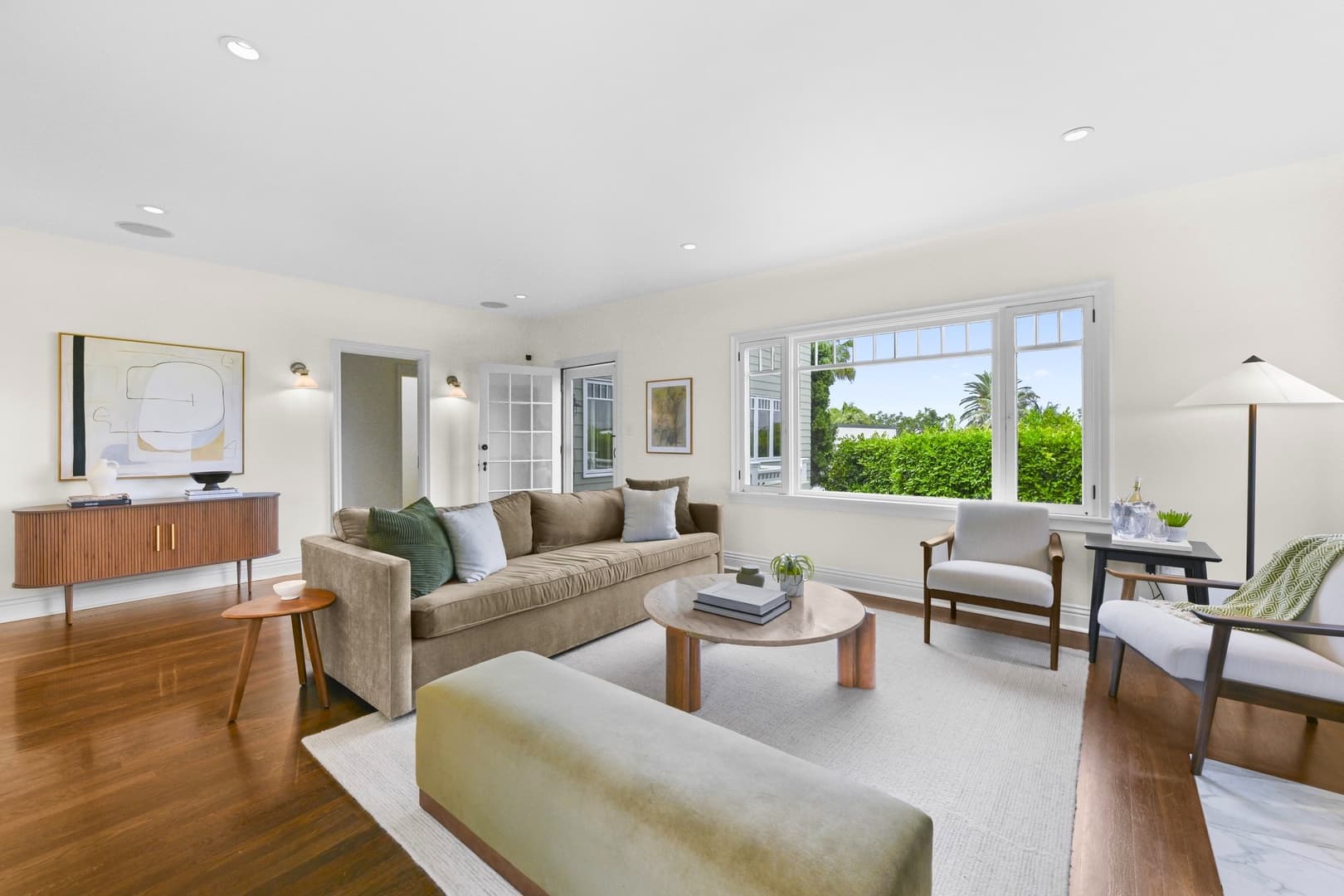 Summerland - Image 3