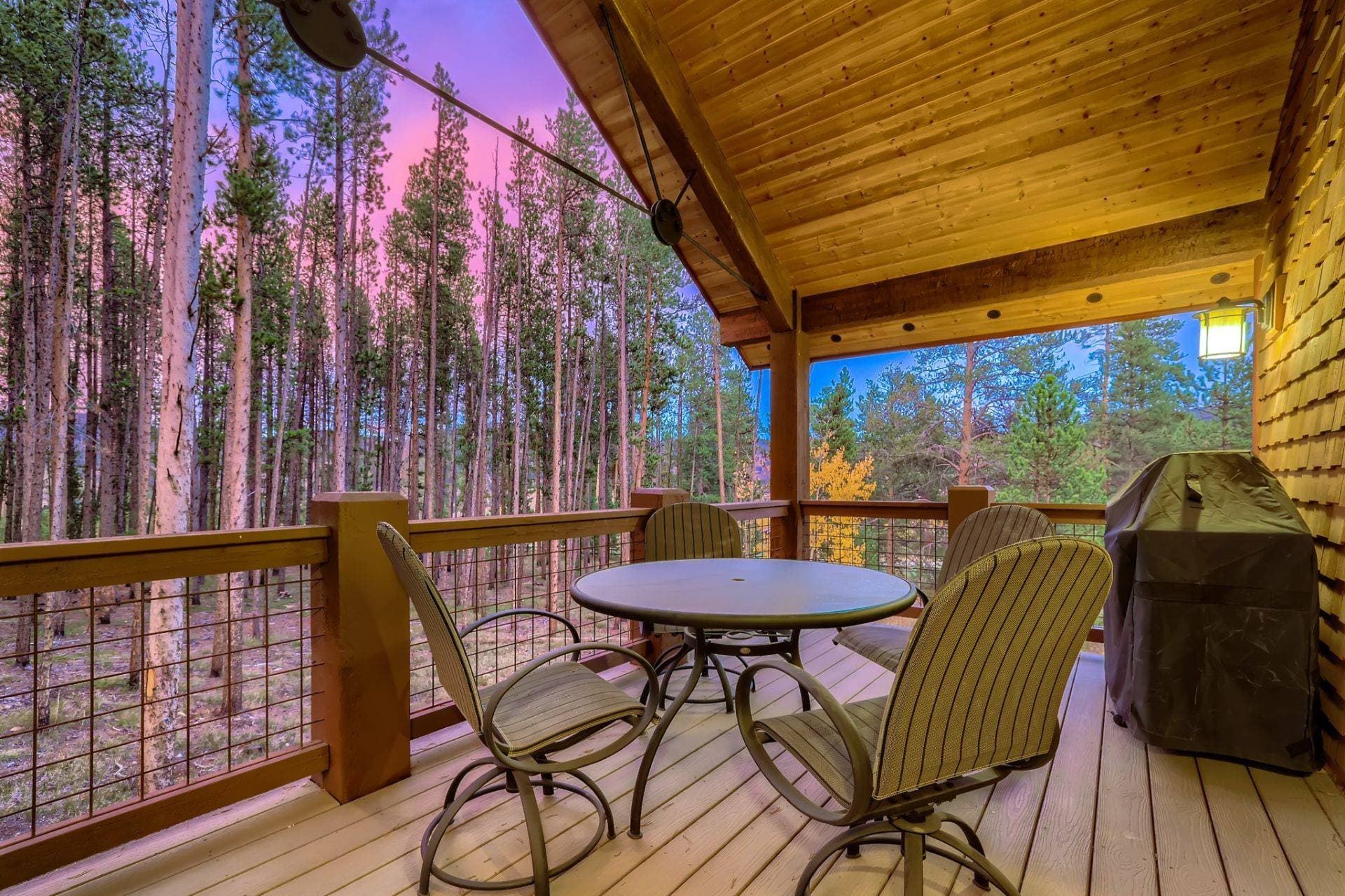 Merry Moose House - Image 29