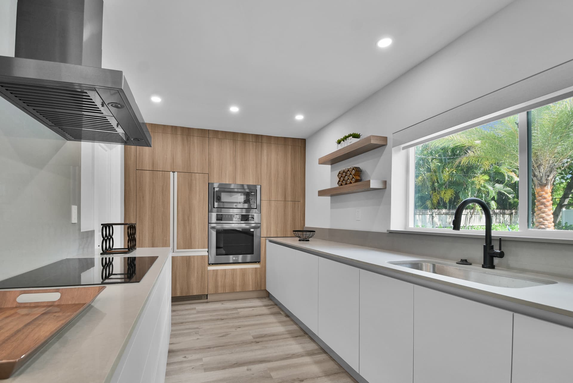 Bluebird House - Image 13