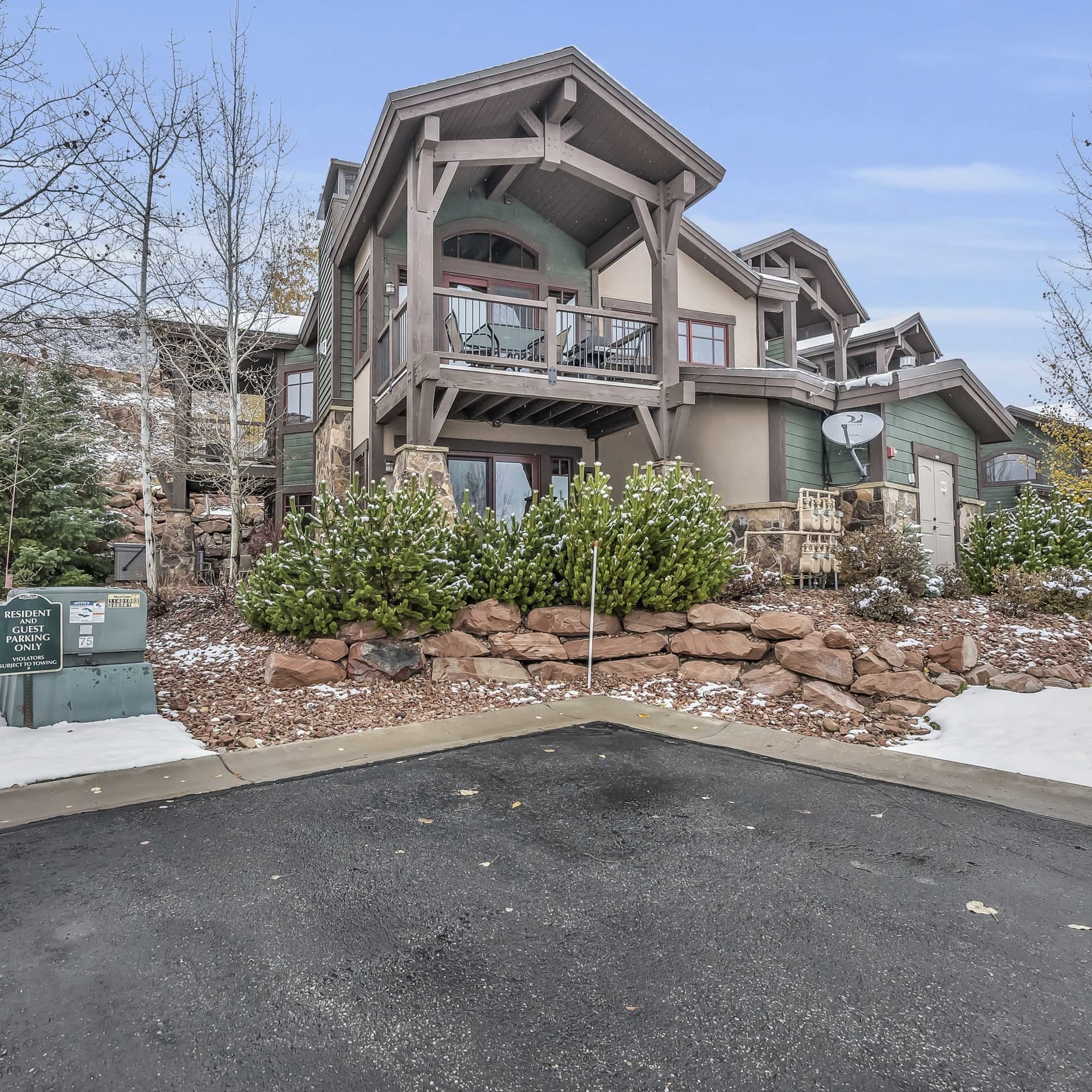 Fairway House at Canyons Village - Image 1