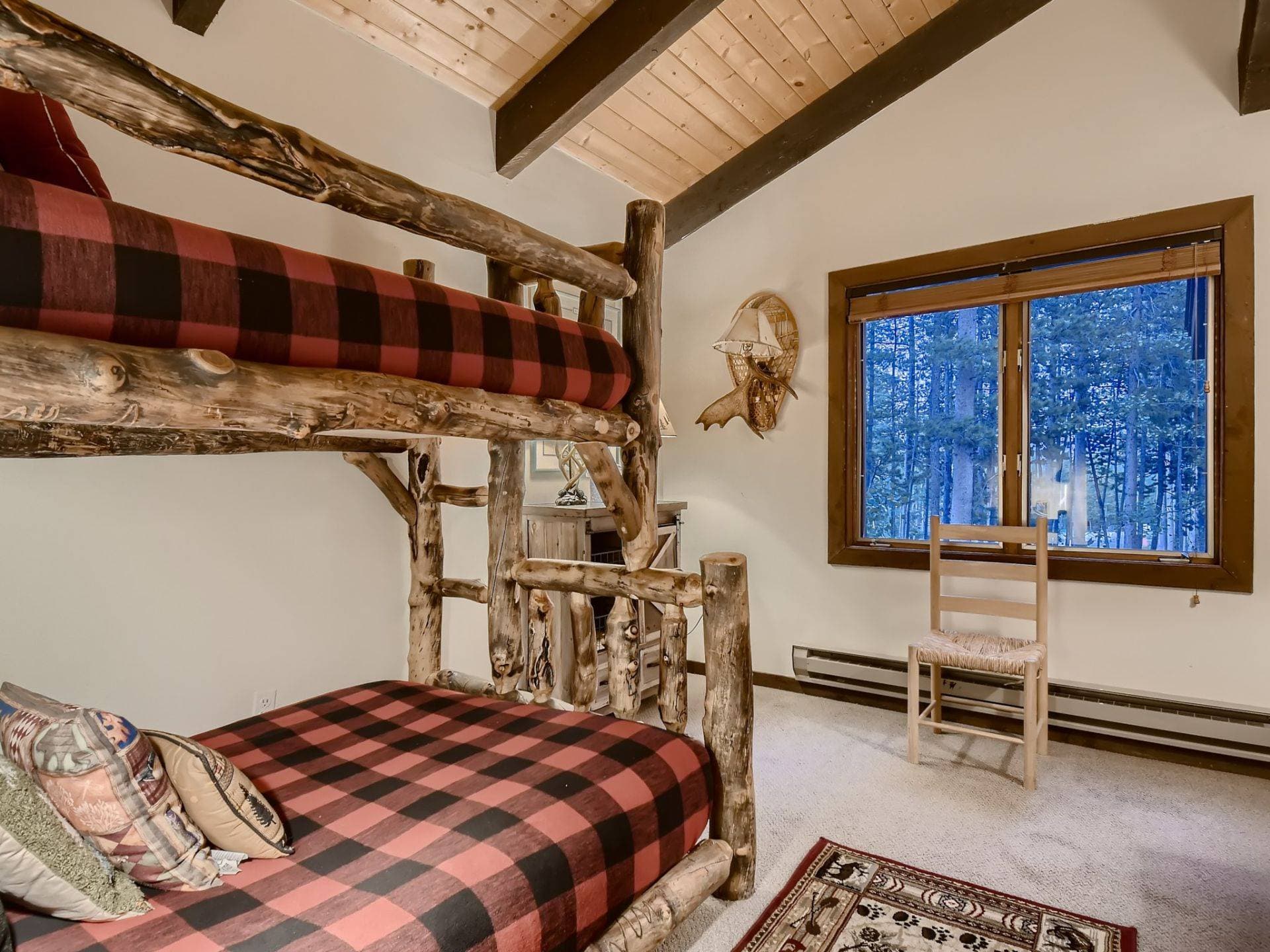 Breck Lodge House - Image 19