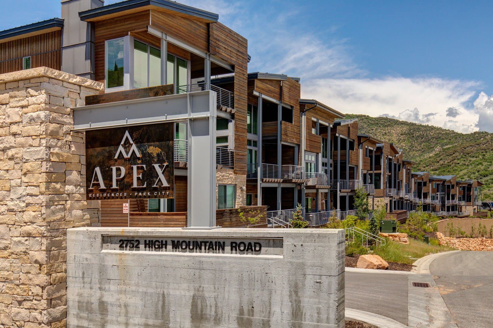 Les Trois Vallees - Image 2