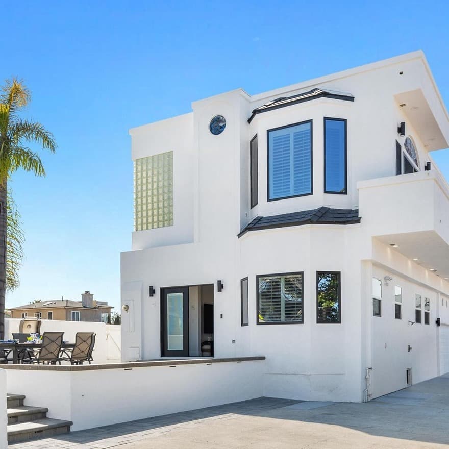 Casa Blanca - Image 3