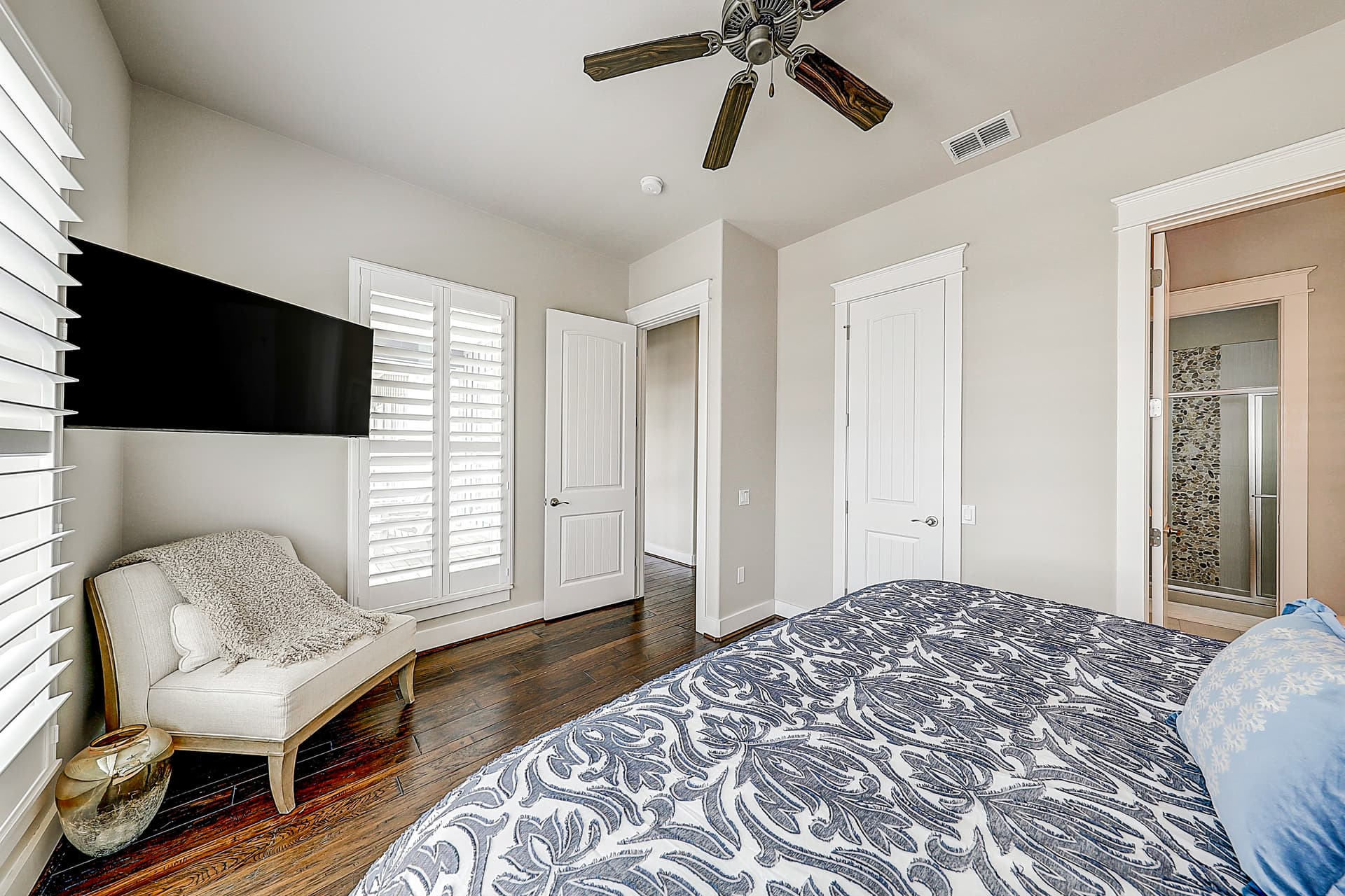 Sunrise Avenue House - Image 19