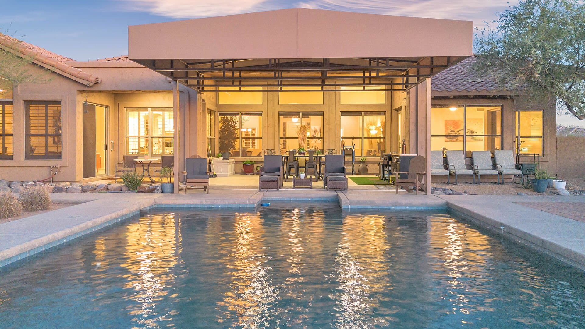 Scottsdale Redbird - Image 44