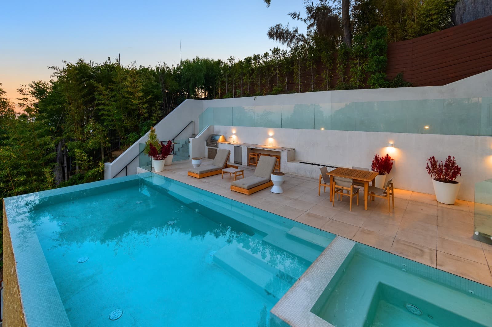 Beverly Grove - Image 30