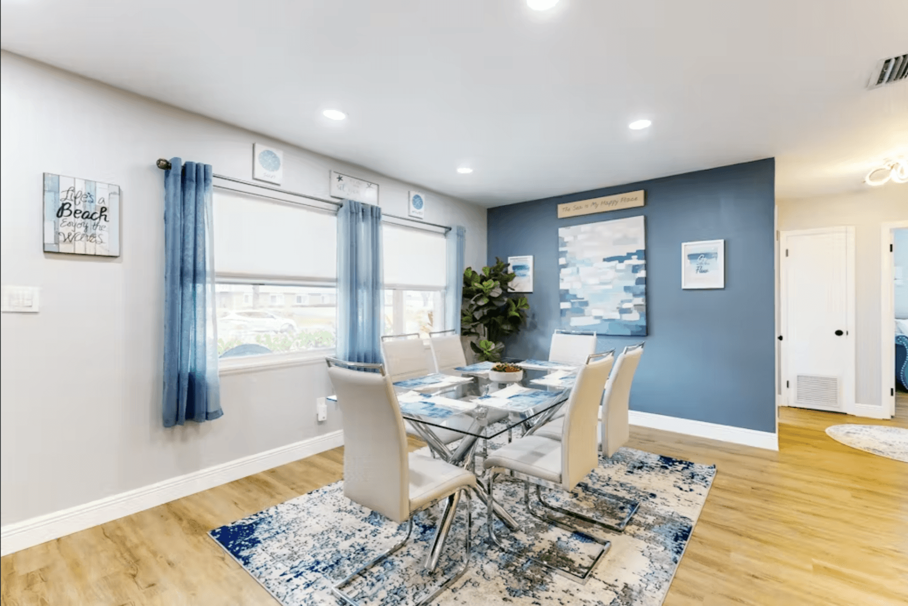 Clearwater Coastal Haven - Image 6