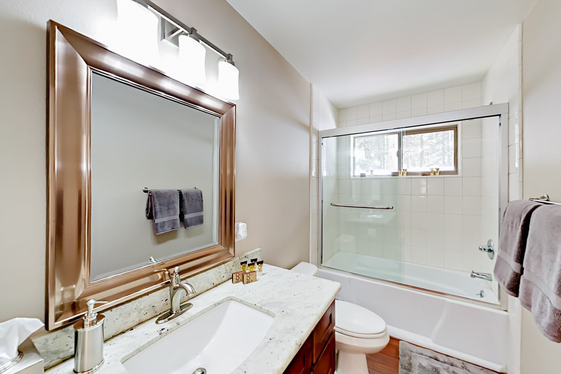 Cellador Charms Home - Image 19